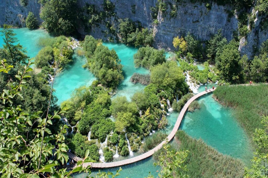 visiting-plitvice-lakes-national-park